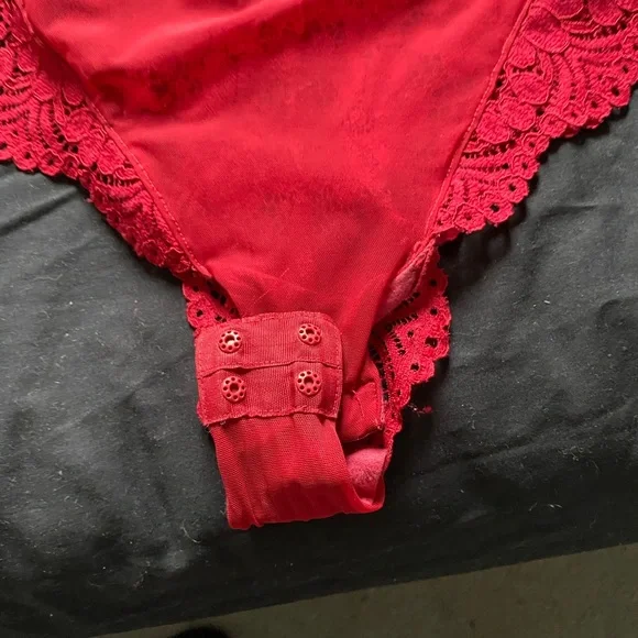 BRAS N THINGS - PLUS LACE BODYSUIT - Picture 4 of 5